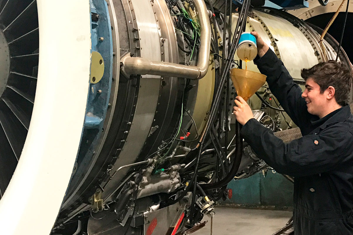 Test Cell Facility at Summit Aviation